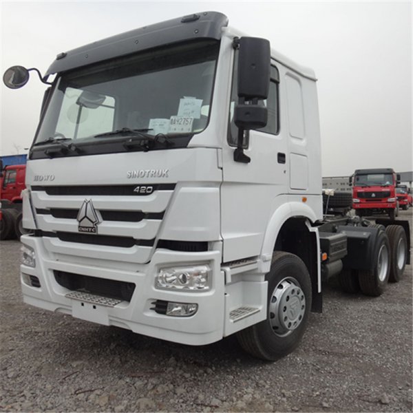 Sinotruck HOWO 6X4 tractor head