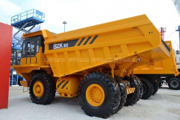 BZK D20 dump truck and spare parts