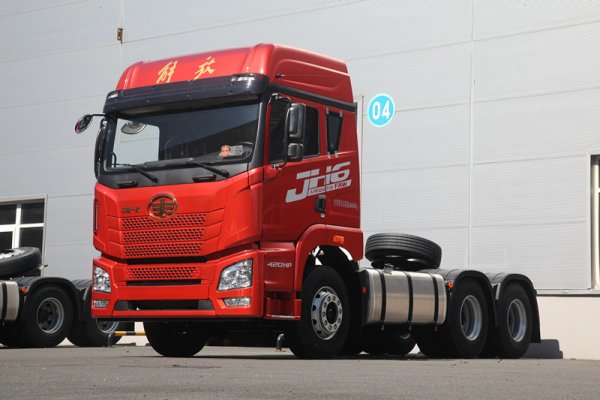 Hot Sale Faw JH6 420hp Tractor truck