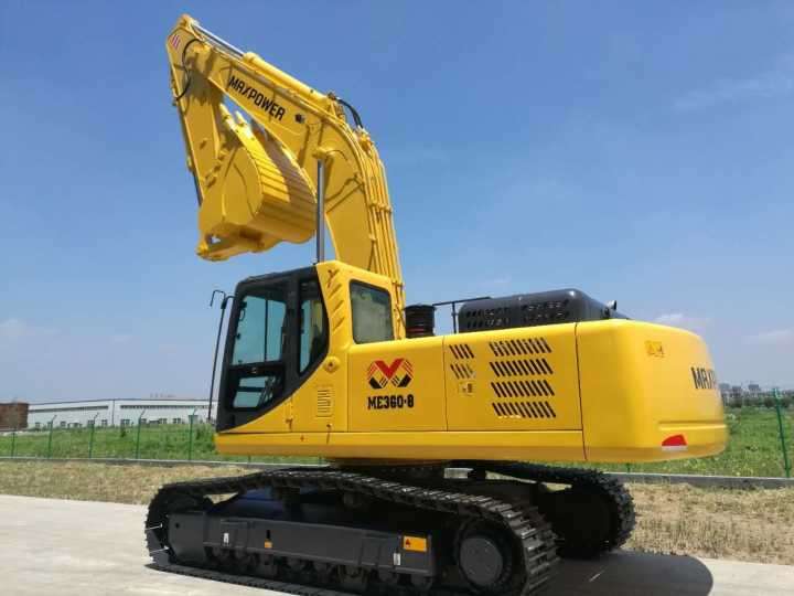 Cummins Engine Excavator 360 Model Komatsu Excavator