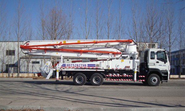 Construction Vehicle ISUZU 37m Concrete Pump Truck