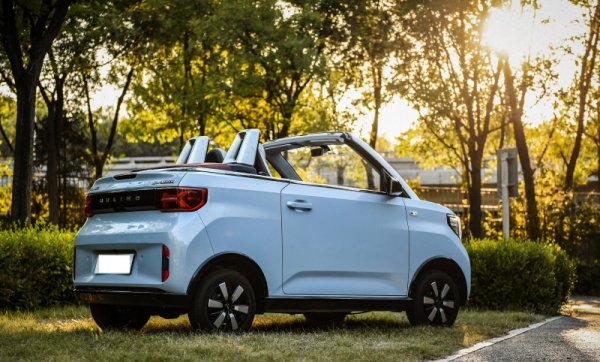 Wuling Brand Hongguang Mini Cabriolet EV