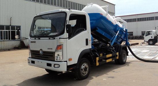 Sinotruk Howo Fecal suction truck