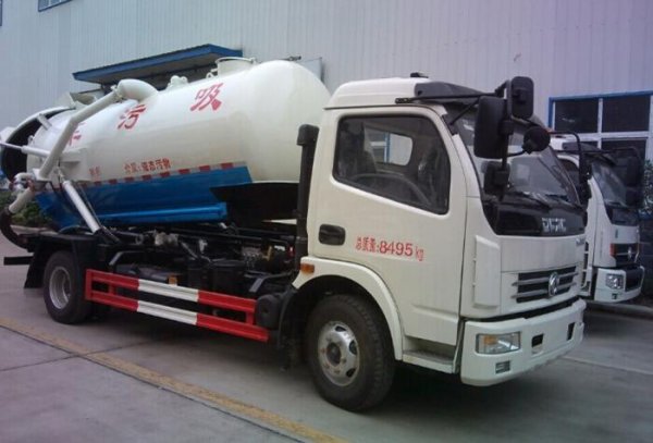 Dongfeng Fecal suction truck