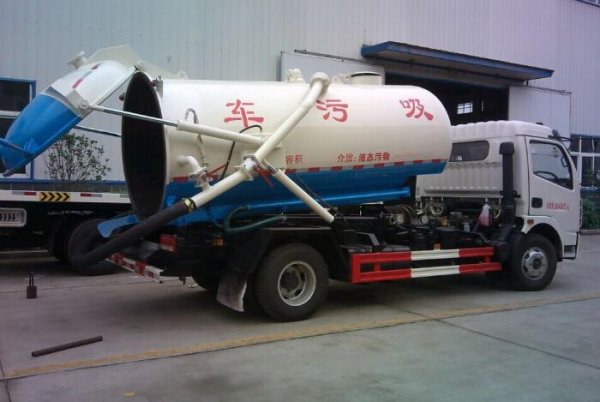 Dongfeng vacuum truck