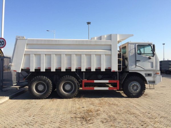 Sinotruk howo 290HP 6*4 10 wheeler Dump Truck