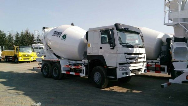 SINOTRUK HOWO 6×4 Concrete Mixer