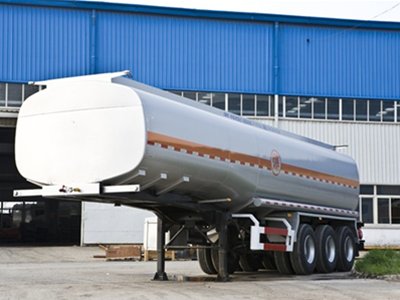 Oil Tank Semitrailer 25000L