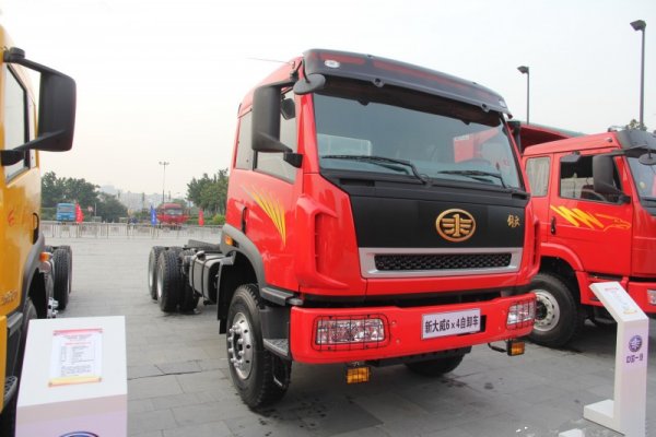 Hot Sale FAW 6*4 Tractor Truck