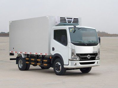 Dongfeng 4×2 Refrigerated van truck for sale