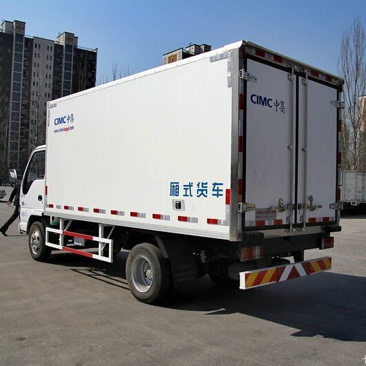 Hot sale 4×2 Refrigerator Truck