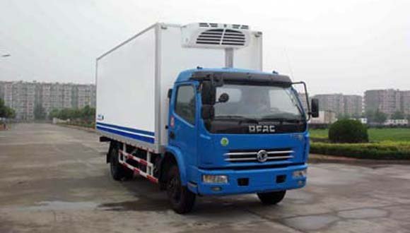 DONGFENG 4×2 Refrigerator truck for sale