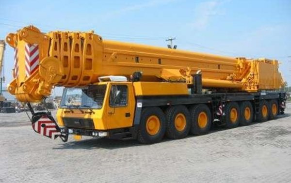 XCMG Crane QY35K5 truck crane From China crane for sale in Dubai