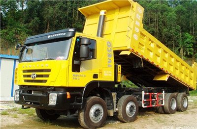 6×4 40T 380hp IVECO Genlyon Tipper Truck