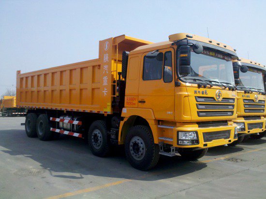 SHACMAN CUMMINS Engine 345hp 8×4 heavy duty dump truck