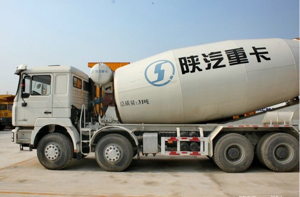 Shacman 8×4 345hp 10m3 cement mixing transportation truck