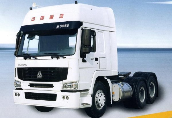 Sinotruk HOWO 6×4 371hp Tractor Truck