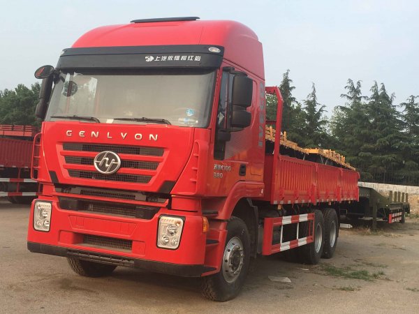 Famous Iveco Brand Hongyan Genlyon C100 6*4 380HP Cargo Truck