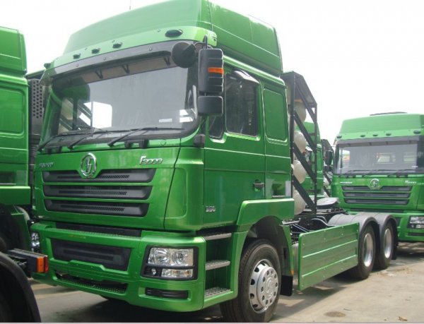 SHACMAN F3000 LNG truck