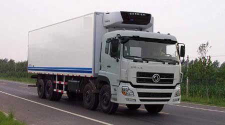 DONGFENG 4×2 Refrigerator truck for sale