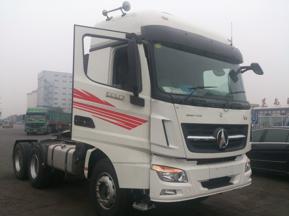 Beiben V3 6×4 340hp Euro 2 Tractor Truck For Sale