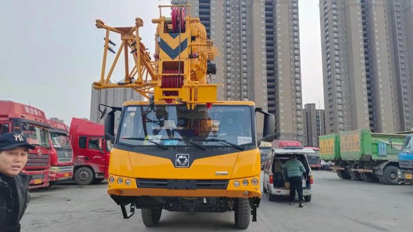 XCMG Crane QY25K5 China 25 tons truck crane low price